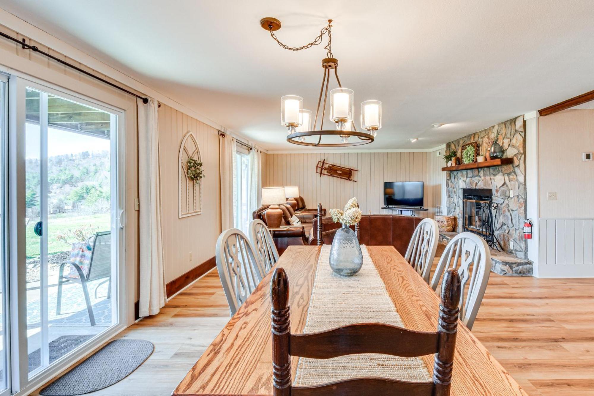 Newly Renovated Sky Valley Condo With Mountain Views מראה חיצוני תמונה