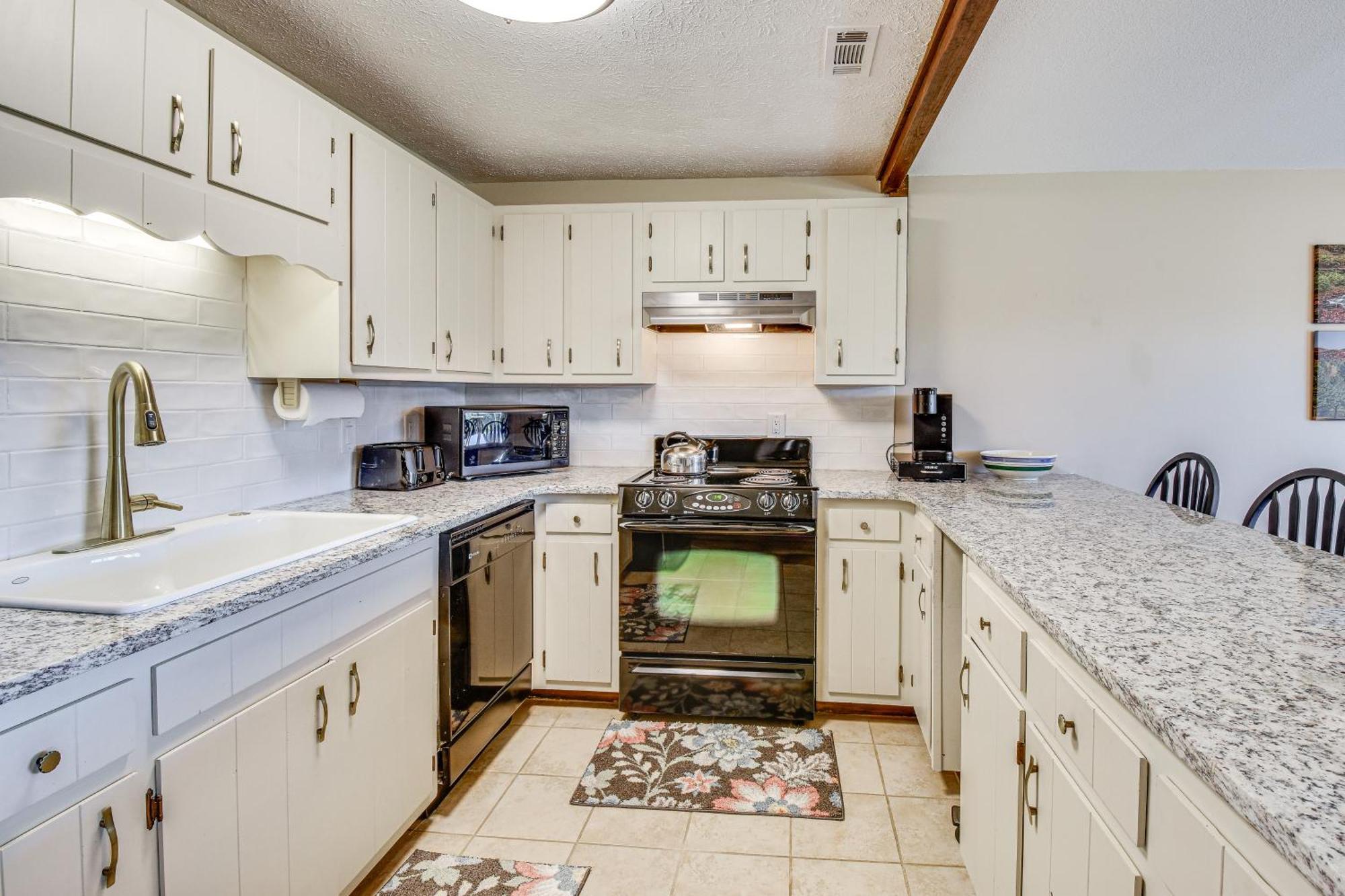 Newly Renovated Sky Valley Condo With Mountain Views מראה חיצוני תמונה